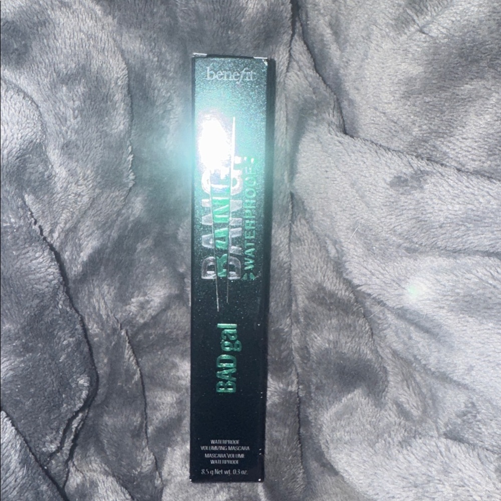 Benefit Bad Gal Bang Waterproof - Intense Pitch Black - Full Size 0.3 Oz